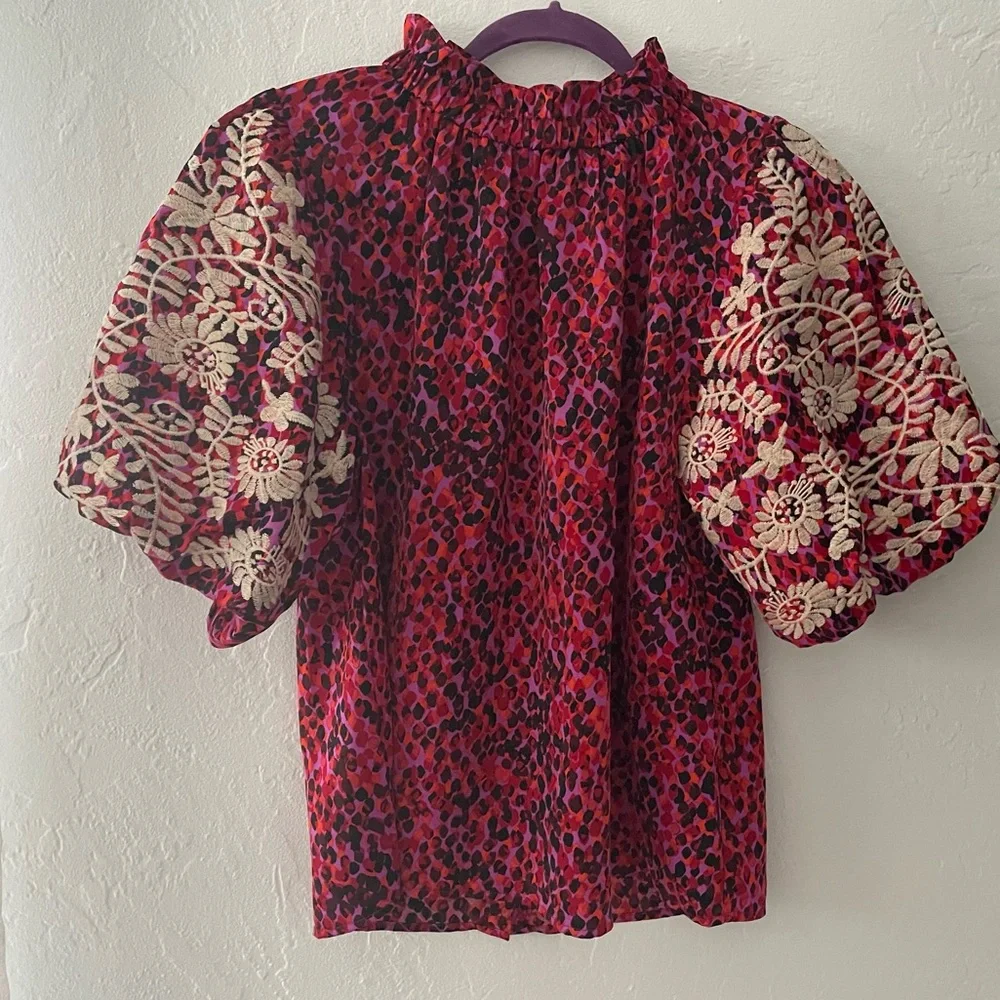 Anthropologie THML Embroidered Puff Sleeve Texture Top